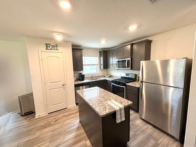 13604 Mineral Road, Ponder, TX 76259