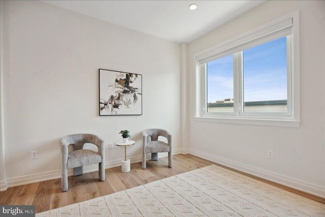 923 V ST NW #601, Washington, DC 20001