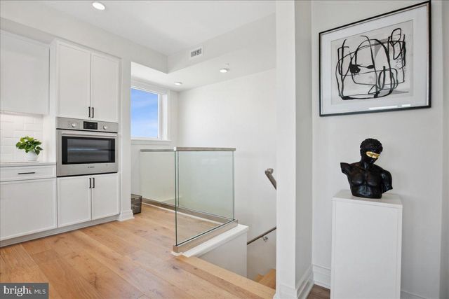 923 V ST NW #601, Washington, DC 20001