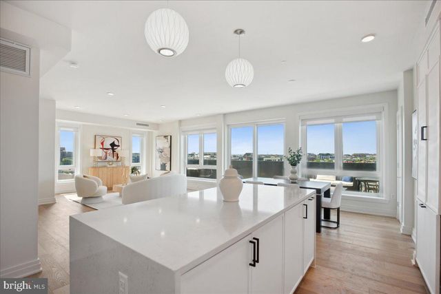 923 V ST NW #601, Washington, DC 20001