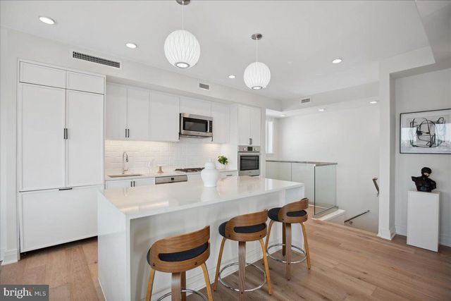 923 V ST NW #601, Washington, DC 20001