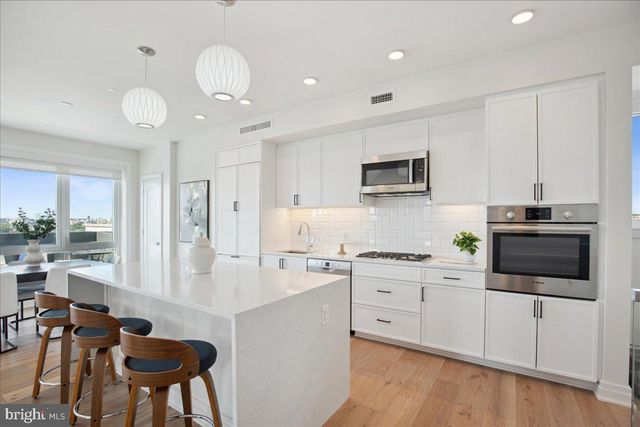 923 V ST NW #601, Washington, DC 20001