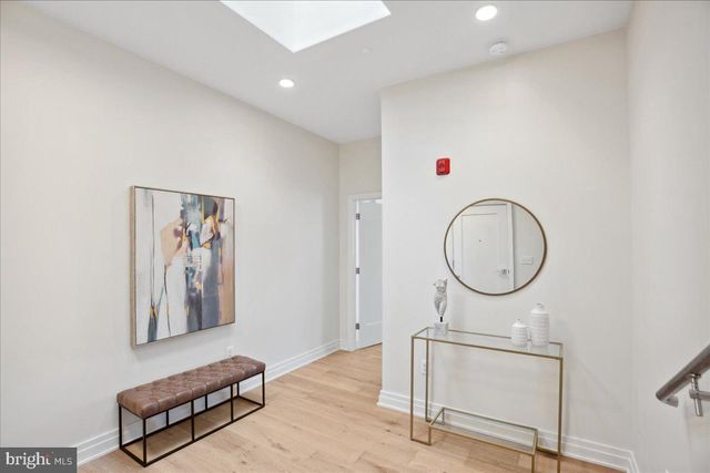 923 V ST NW #601, Washington, DC 20001