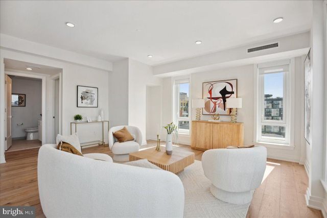 923 V ST NW #601, Washington, DC 20001