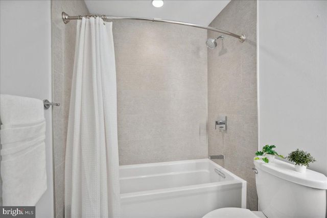 923 V ST NW #601, Washington, DC 20001