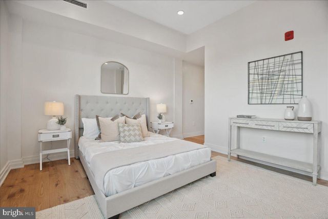 923 V ST NW #601, Washington, DC 20001