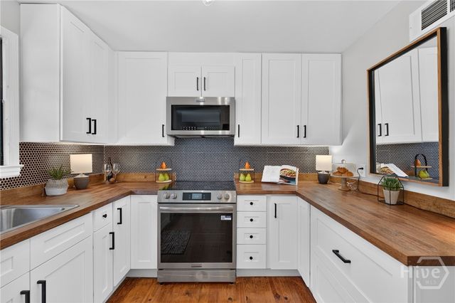 137 Brandywine Road, Savannah, GA 31405