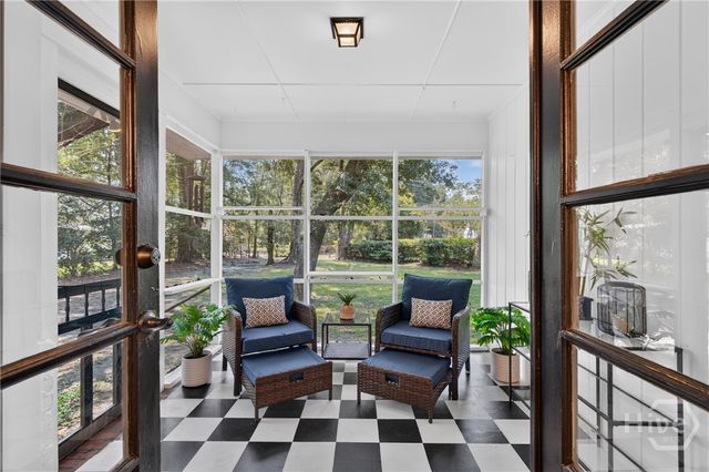 137 Brandywine Road, Savannah, GA 31405