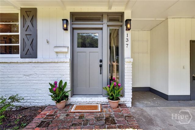 137 Brandywine Road, Savannah, GA 31405