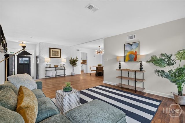 137 Brandywine Road, Savannah, GA 31405