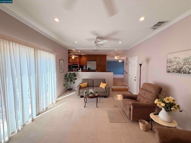 1615 Thornwood Dr, Concord, CA 94521