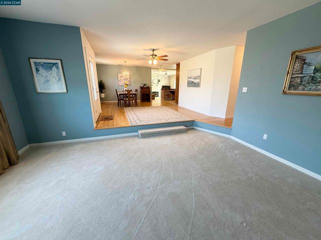 1615 Thornwood Dr, Concord, CA 94521
