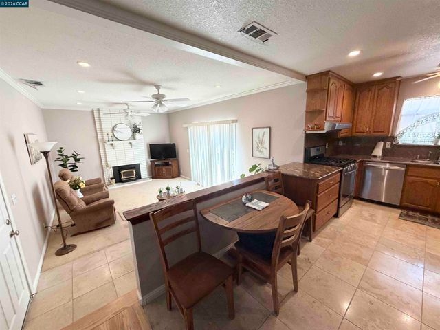 1615 Thornwood Dr, Concord, CA 94521