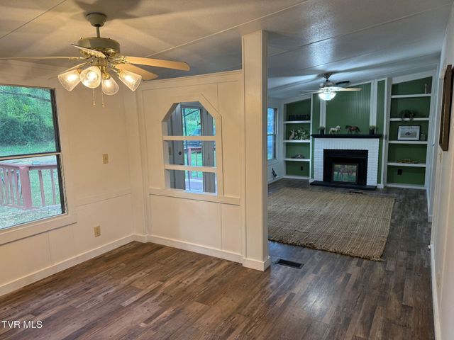 3534 Hwy 11w, Surgoinsville, TN 37873