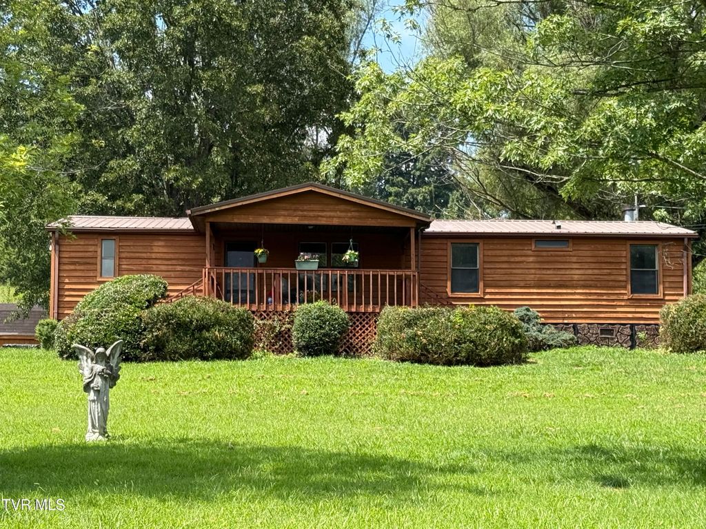 3534 Hwy 11w, Surgoinsville, TN 37873