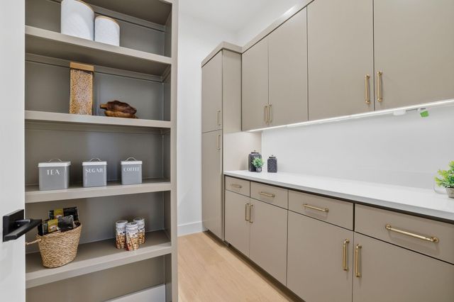 1607 Rabb RD, Austin, TX 78704