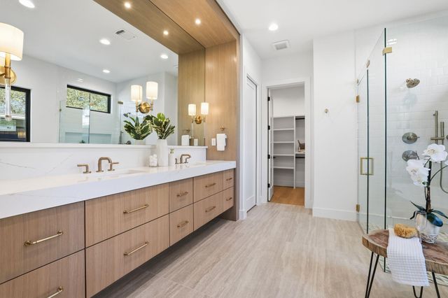 1607 Rabb RD, Austin, TX 78704