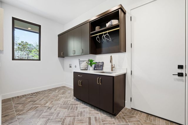 1607 Rabb RD, Austin, TX 78704