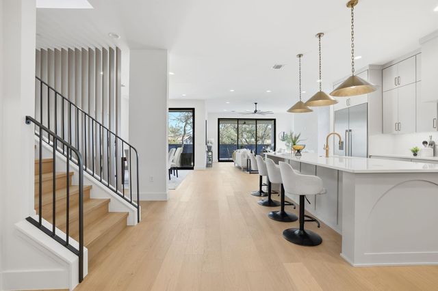 1607 Rabb RD, Austin, TX 78704