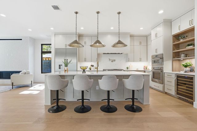 1607 Rabb RD, Austin, TX 78704