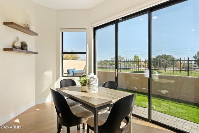 7955 E CHAPARRAL Road 17, Scottsdale, AZ 85250