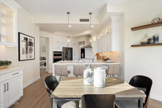 7955 E CHAPARRAL Road 17, Scottsdale, AZ 85250