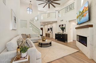 7955 E CHAPARRAL Road 17, Scottsdale, AZ 85250