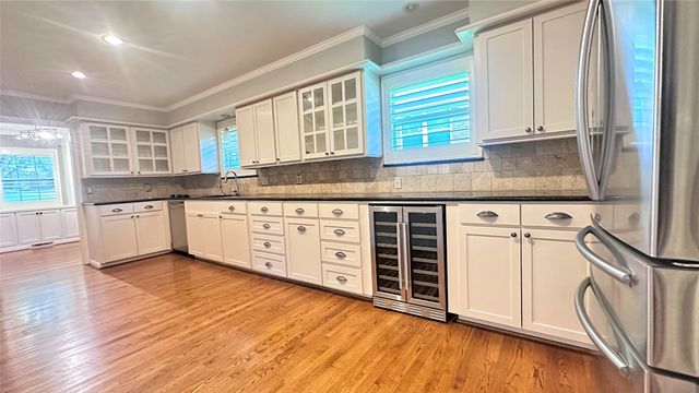 7065 Freemont Street, Dallas, TX 75231