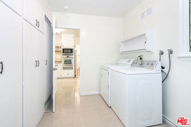 1117 Roscomare Road, Los Angeles, CA 90077