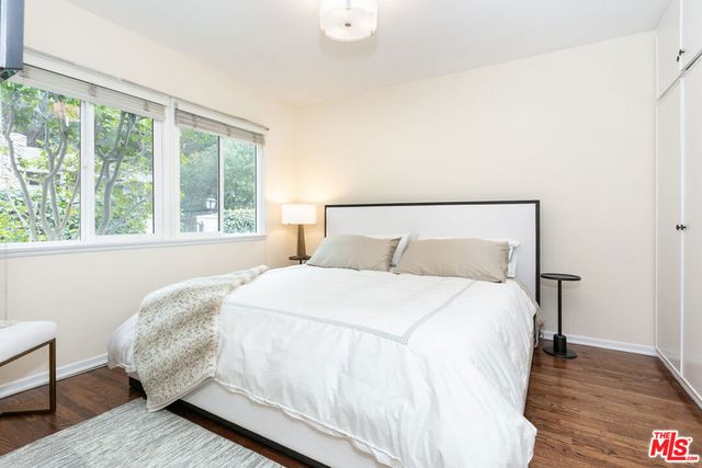 1117 Roscomare Road, Los Angeles, CA 90077