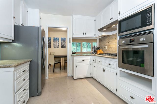 1117 Roscomare Road, Los Angeles, CA 90077