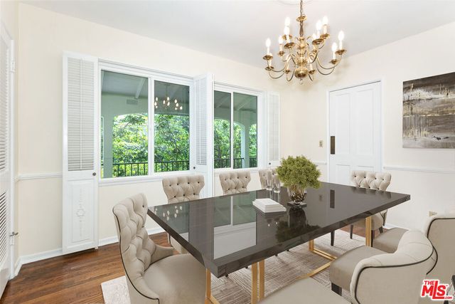 1117 Roscomare Road, Los Angeles, CA 90077