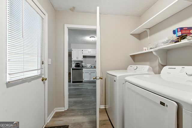 398 Patrick Henry Court, Riverdale, GA 30274