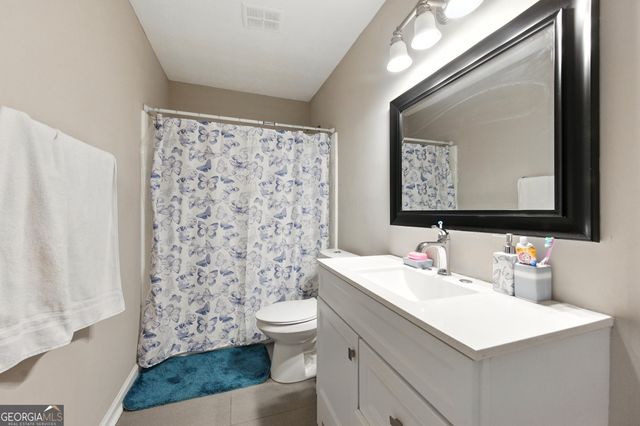 398 Patrick Henry Court, Riverdale, GA 30274