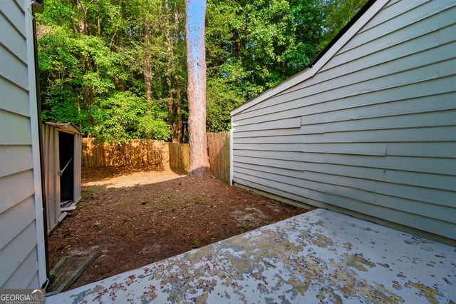 398 Patrick Henry Court, Riverdale, GA 30274