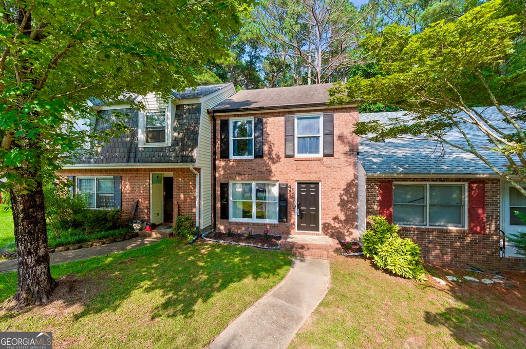 398 Patrick Henry Court, Riverdale, GA 30274