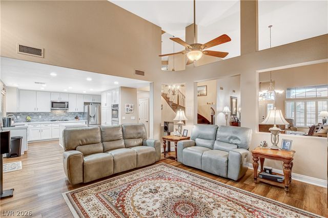 10133 Hill Country Avenue, Las Vegas, NV 89134