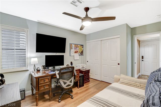 10133 Hill Country Avenue, Las Vegas, NV 89134