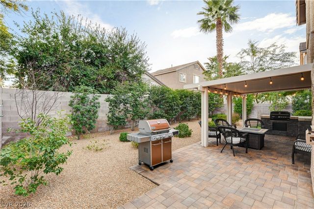 10133 Hill Country Avenue, Las Vegas, NV 89134