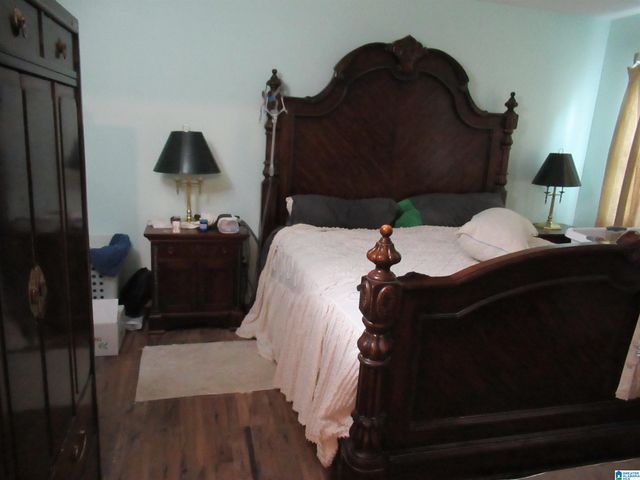 302 MILLS WAY, Pelham, AL 35124