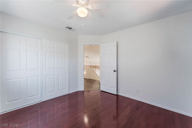 3024 Cloverbrook Street, Las Vegas, NV 89117