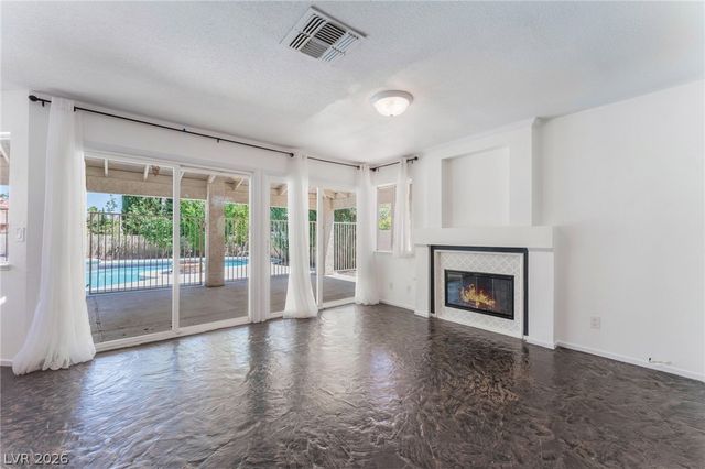 3024 Cloverbrook Street, Las Vegas, NV 89117