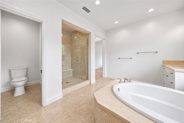 34 Mapleton, Irvine, CA 92620