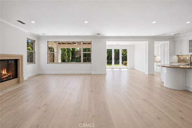 34 Mapleton, Irvine, CA 92620