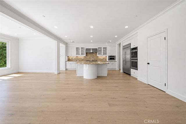 34 Mapleton, Irvine, CA 92620