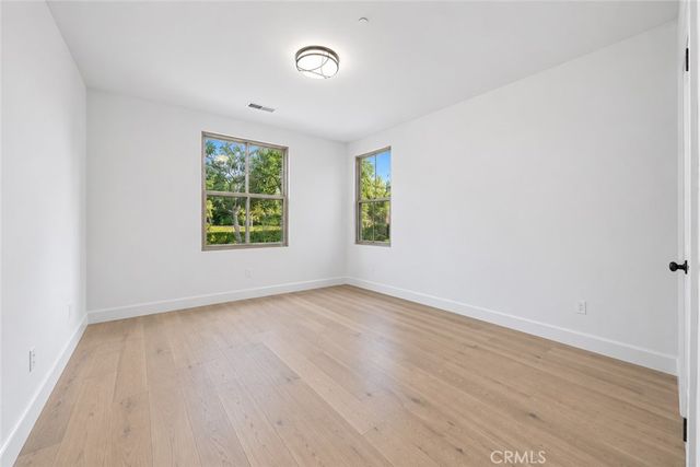 34 Mapleton, Irvine, CA 92620
