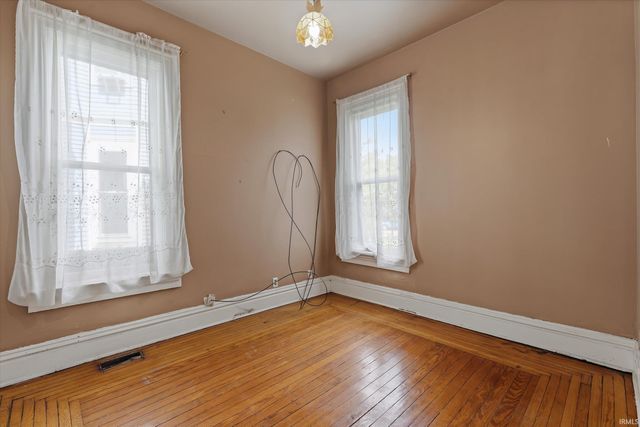 716 W Colfax Avenue, South Bend, IN 46601