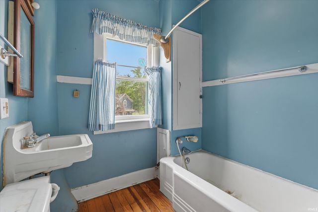 716 W Colfax Avenue, South Bend, IN 46601