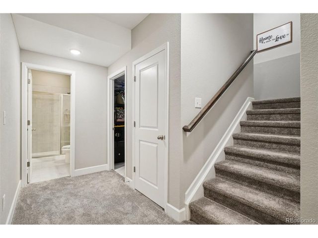 7136 S Vandriver Way, Aurora, CO 80016