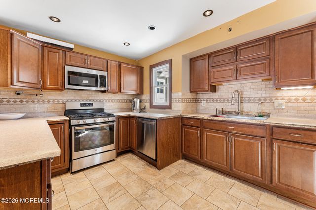 1243 Aldrich Road, Jackson, NJ 08527